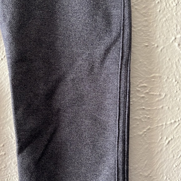 SPANX look at me now  Seamless Women’s Gray leggings size M - Picture 6 of 14